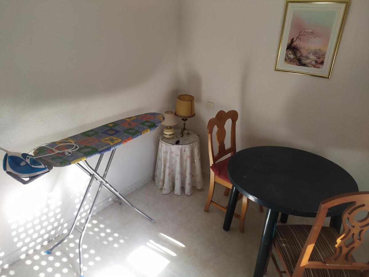 Habitacion Privada Familiar Toledo Kültér fotó