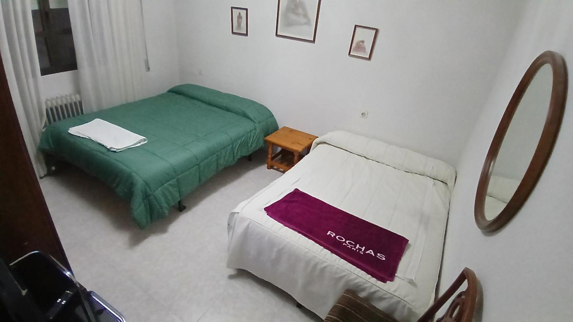 Habitacion Privada Familiar Toledo Kültér fotó