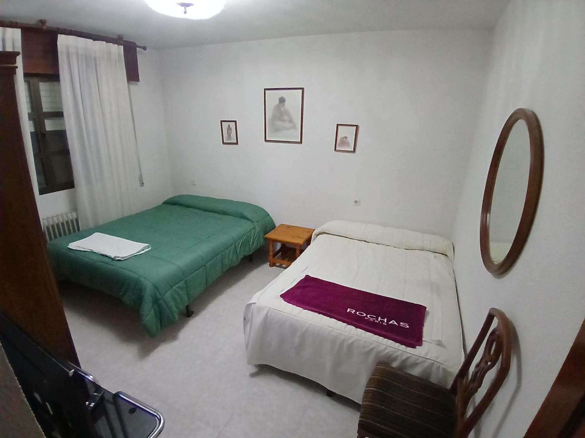 Habitacion Privada Familiar Toledo Kültér fotó
